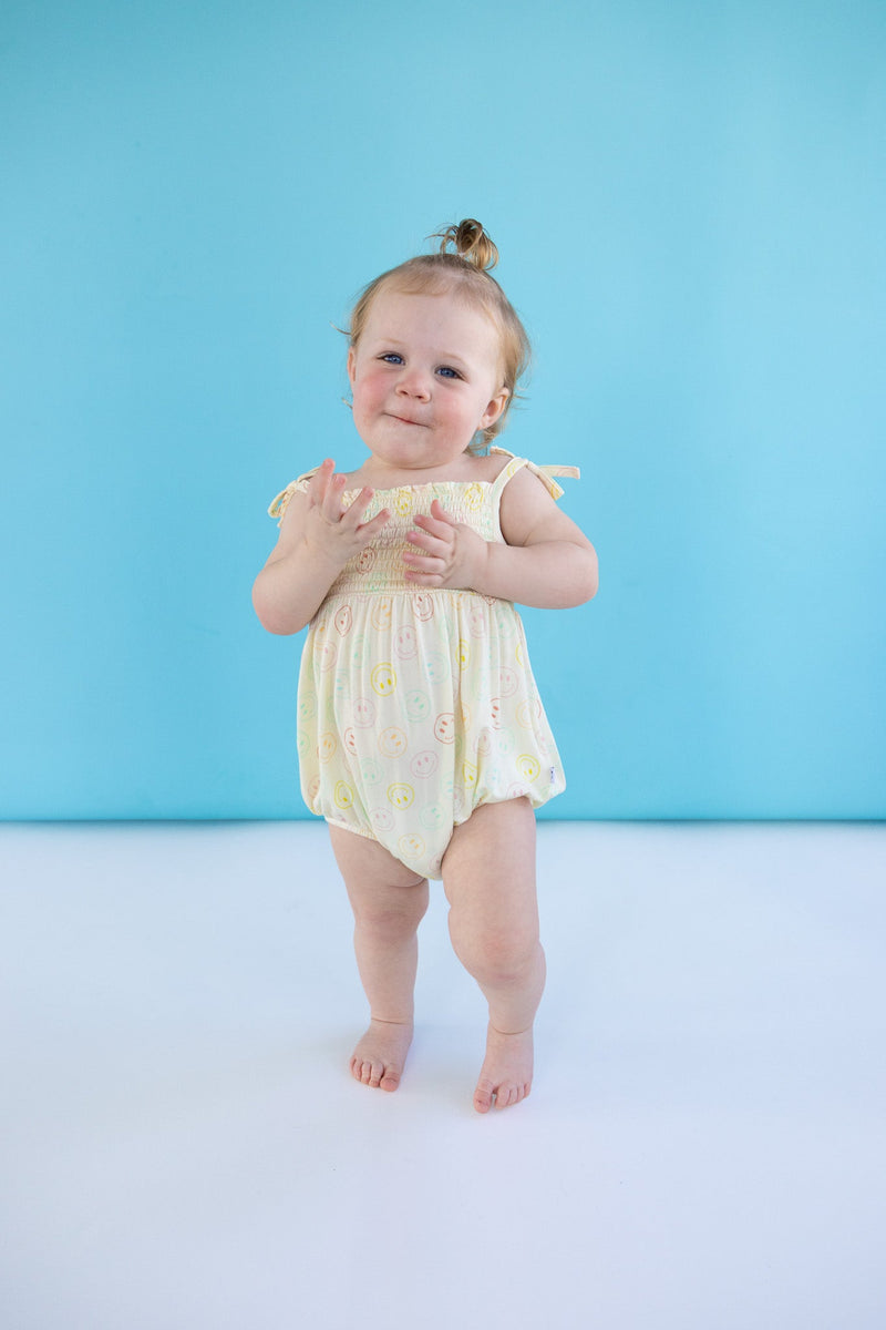 PASTEL SMILES DREAM BUBBLE Strampler