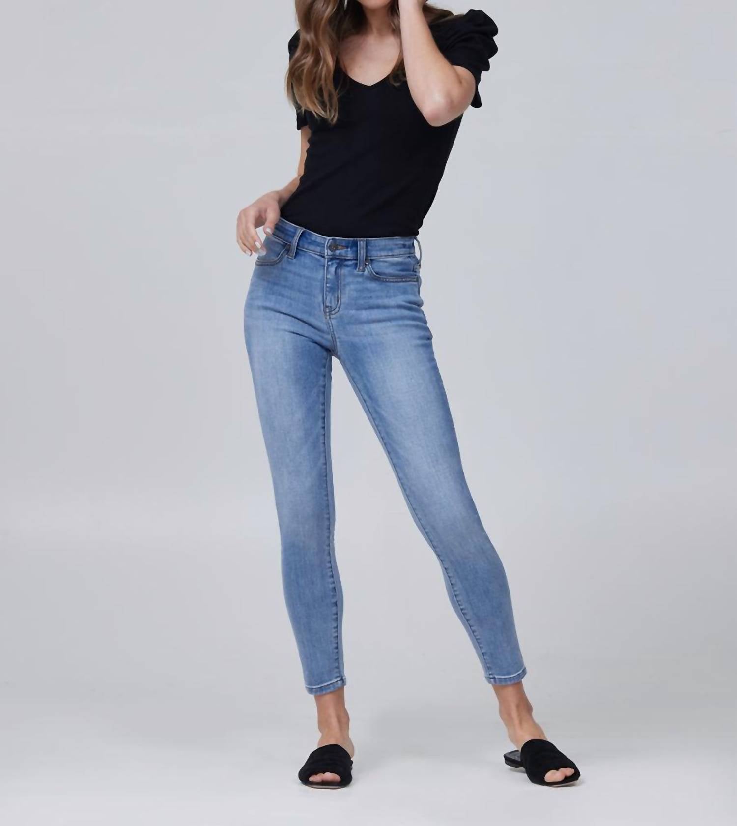 Louise Mid-Rise Skinny Knöchel Jeans im Randolph