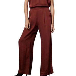Livi Satin Wide Leg Hose in Rubin