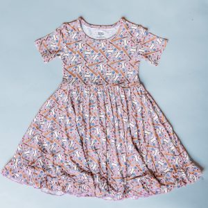 DIRT & DAISIES DREAM Rüschenkleid