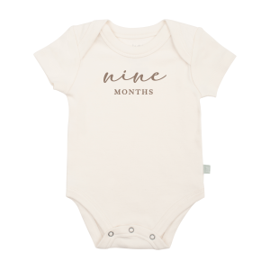 grafischer Body | Neun-Monats-Meilenstein Taupe