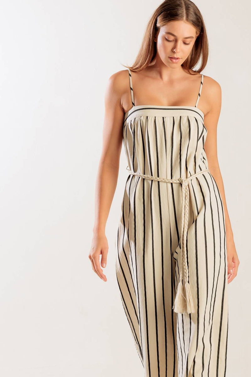 NUR DER ANFANGSJUMPSUIT