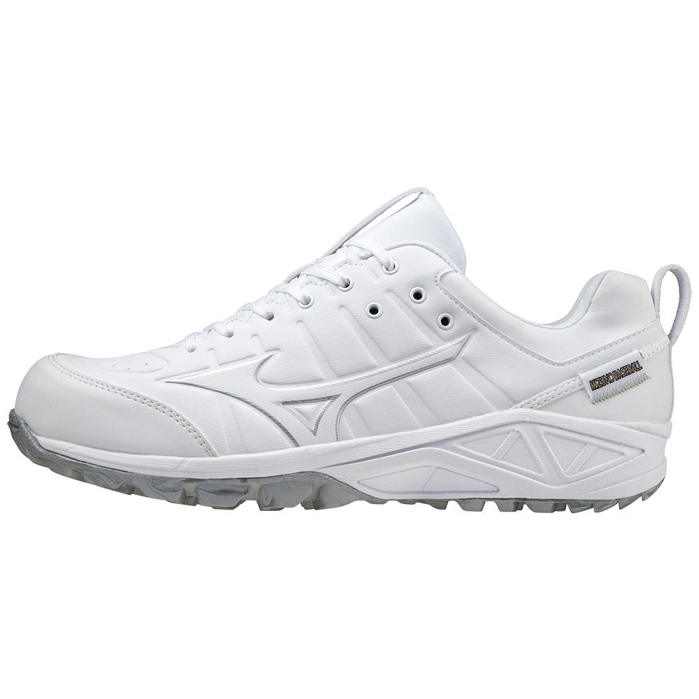 Mizuno Ambition 2 All Surface Low Herrenturfschuh