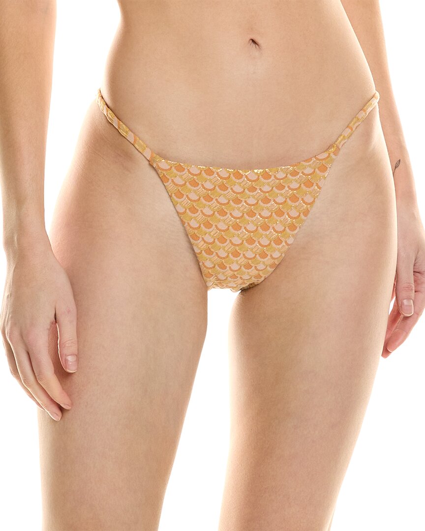 Bikinioberteile von Devon Windsor