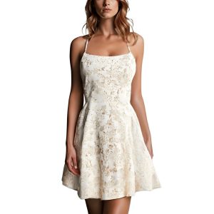 Juniors Metallic kurzes Fit-and-Flare Kleid