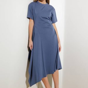 RIGHT ON CUE Midikleid stricken