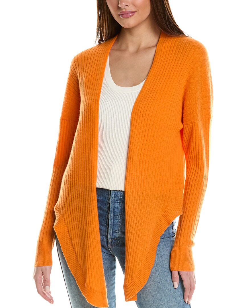 Strickjacke aus Kaschmir im Herbst