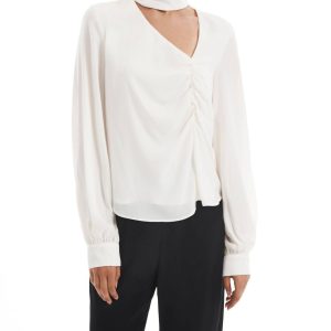 Asymmetrical Keyhole Turtleneck Blouse in Rahm