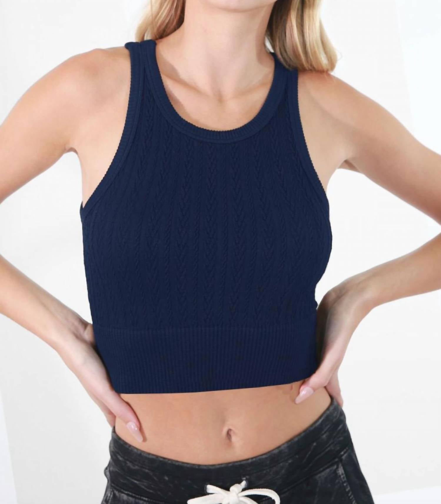 Crop Top mit hohem Halsausschnitt in Indigo