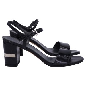 Stuart Weitzman Sandalen mit Knöchelriemen aus schwarzem Lackleder