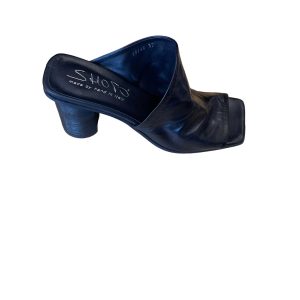 Damen Tripon Sandale in Nero