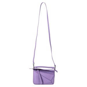 Loewe Puzzle Minitasche aus lila Kalbsleder