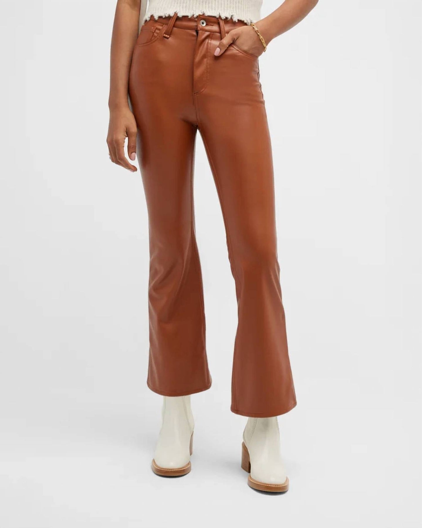 Casey Kunstleder Flare Hosen in Putty Braun