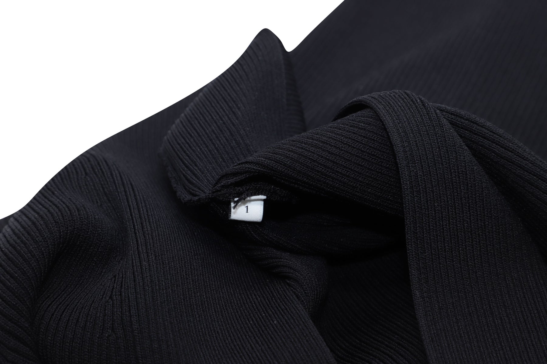 Sandro Paris Strickpullover mit V-Ausschnitt aus schwarzer Viskose