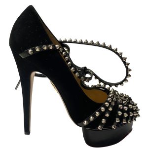 Charlotte Olympia Angry Portia Pumps mit Nieten aus schwarzem Wildleder