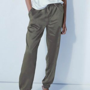 satin joggen in khaki