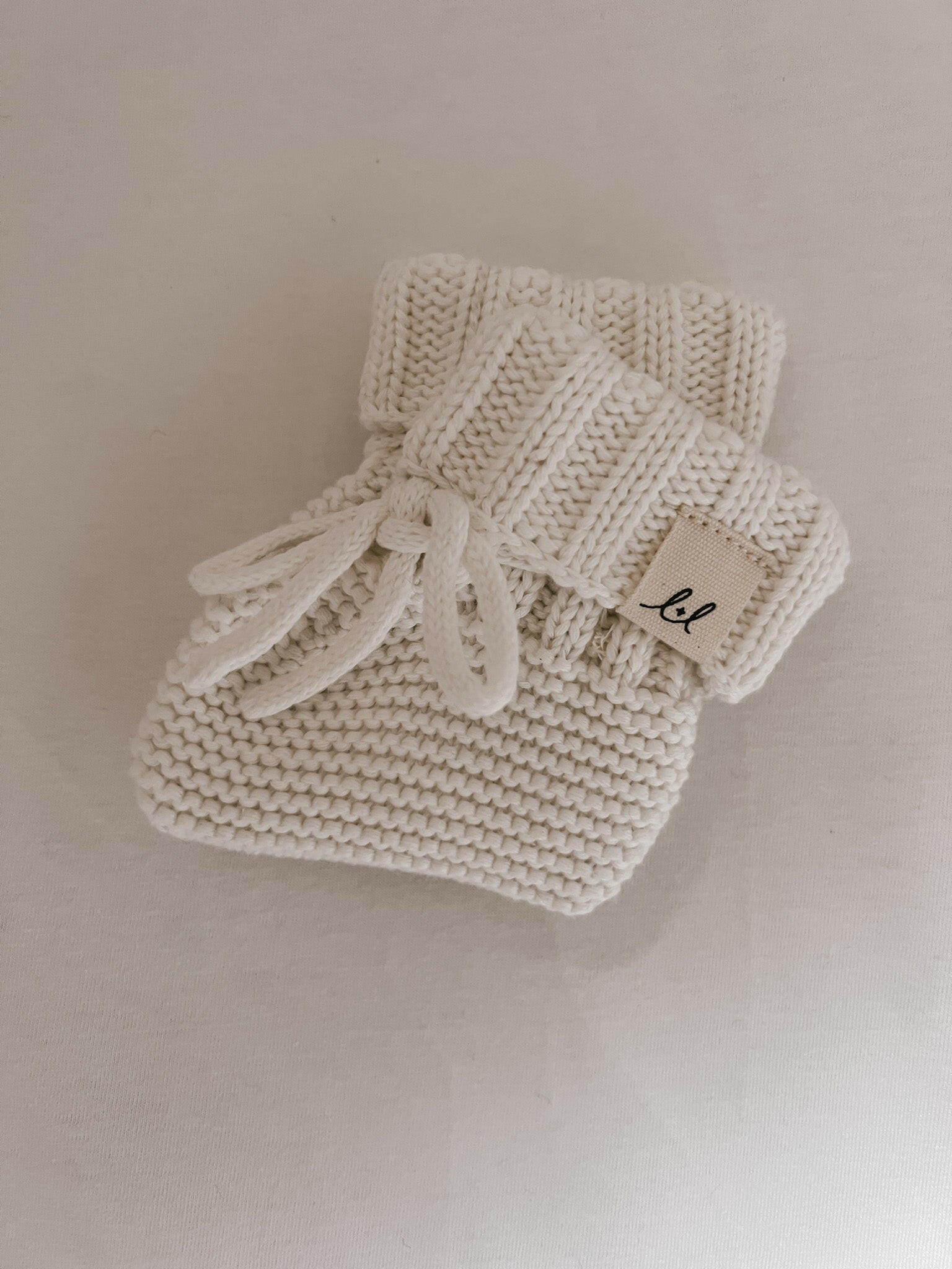 Luna + Luca Bio Booties – Weiß