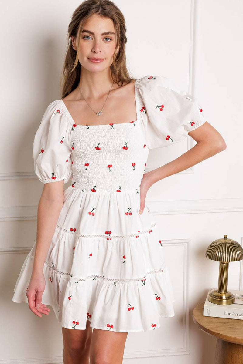 Immer noch entscheiden, bestickt Mini-Kleid