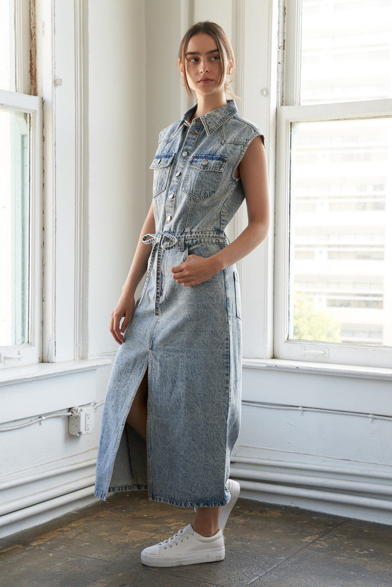 WILDFLOWER WHIMSY Denim MIDI Kleid