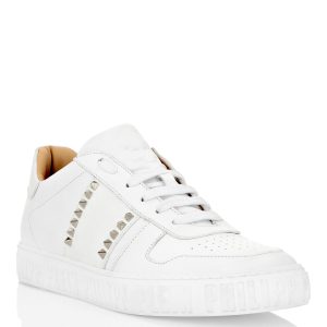 Lo-Top Turnschuhe mit Nieten
