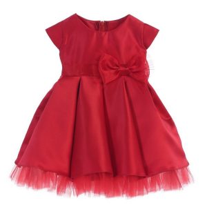 Rotes Satin-Weihnachtskleid mit plissiertem Schleifenakzent für Babys, 6–24 Monate