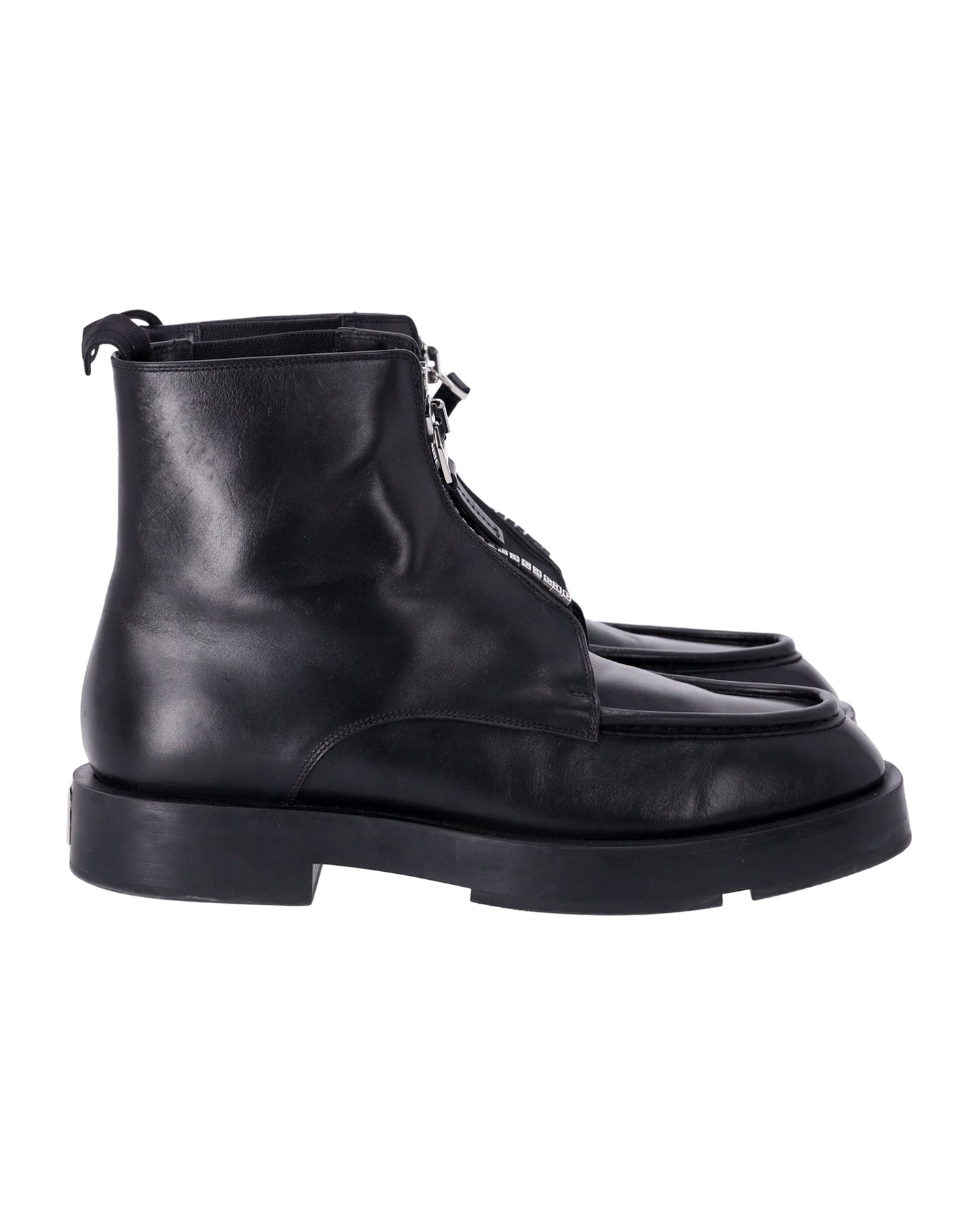 Givenchy Quadratische Stiefeletten mit Reißverschluss aus schwarzem Leder
