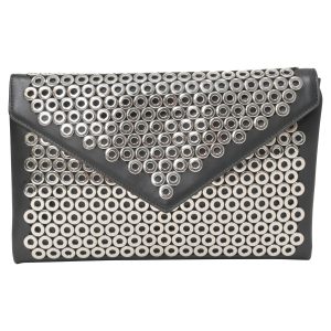 Alaïa Clutch mit Nieten aus schwarzem Leder