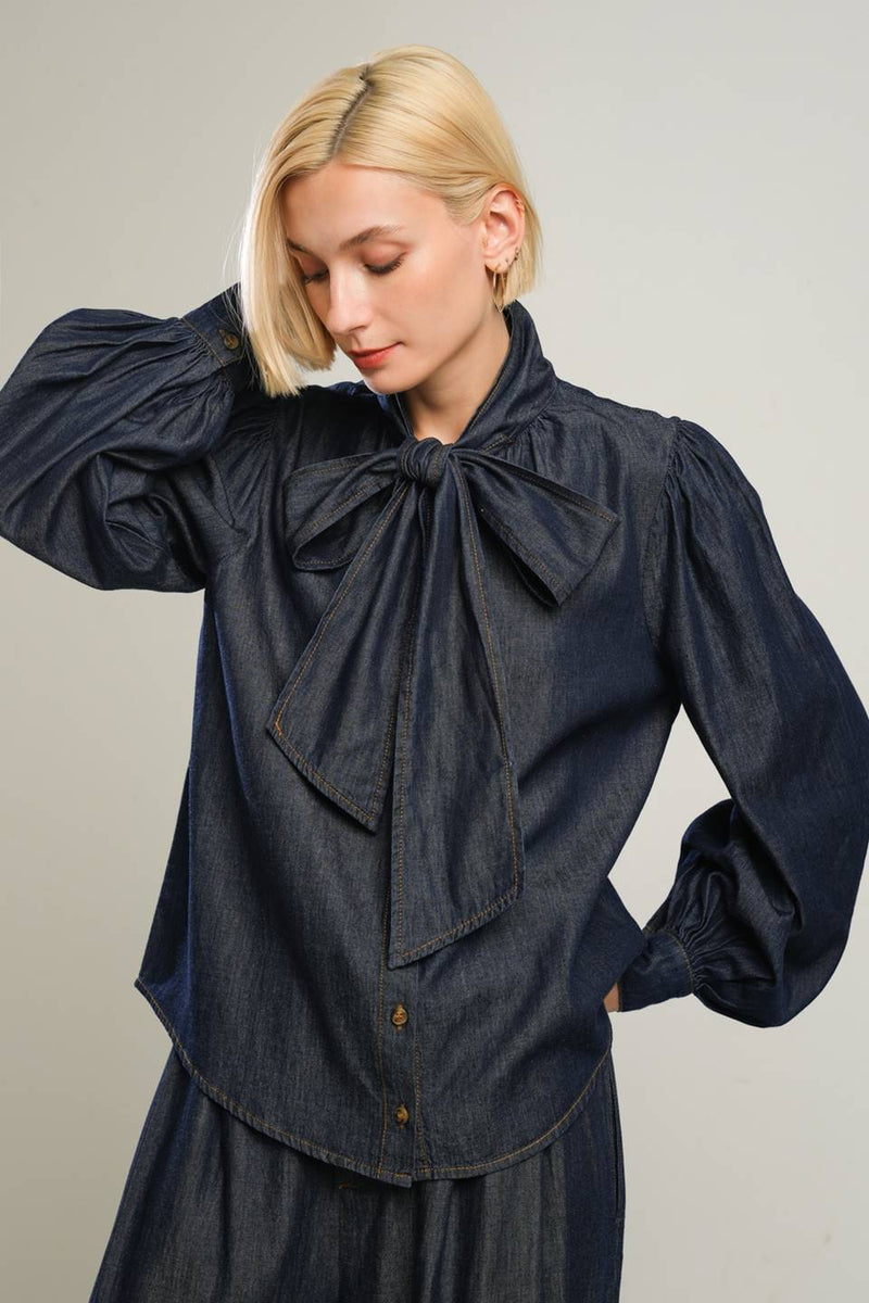 Es gibt in meinem Kopf Chambray Top
