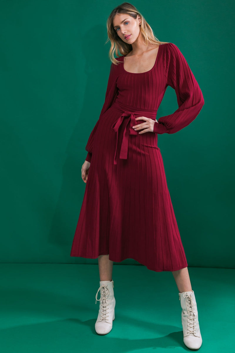 Halten Sie Ausschau nach Pullover MIDI Kleid