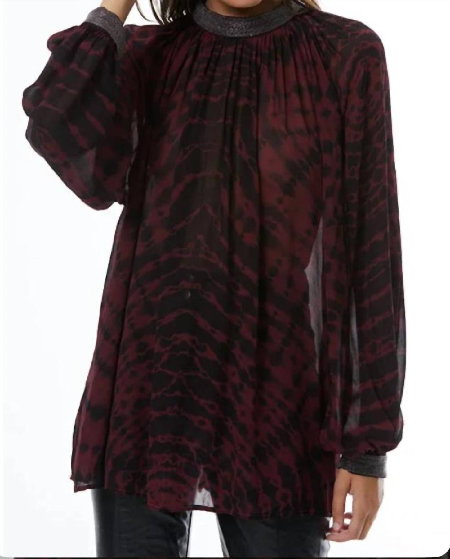 Yule Top mit Metall Besatz In Jam Tigers Auge