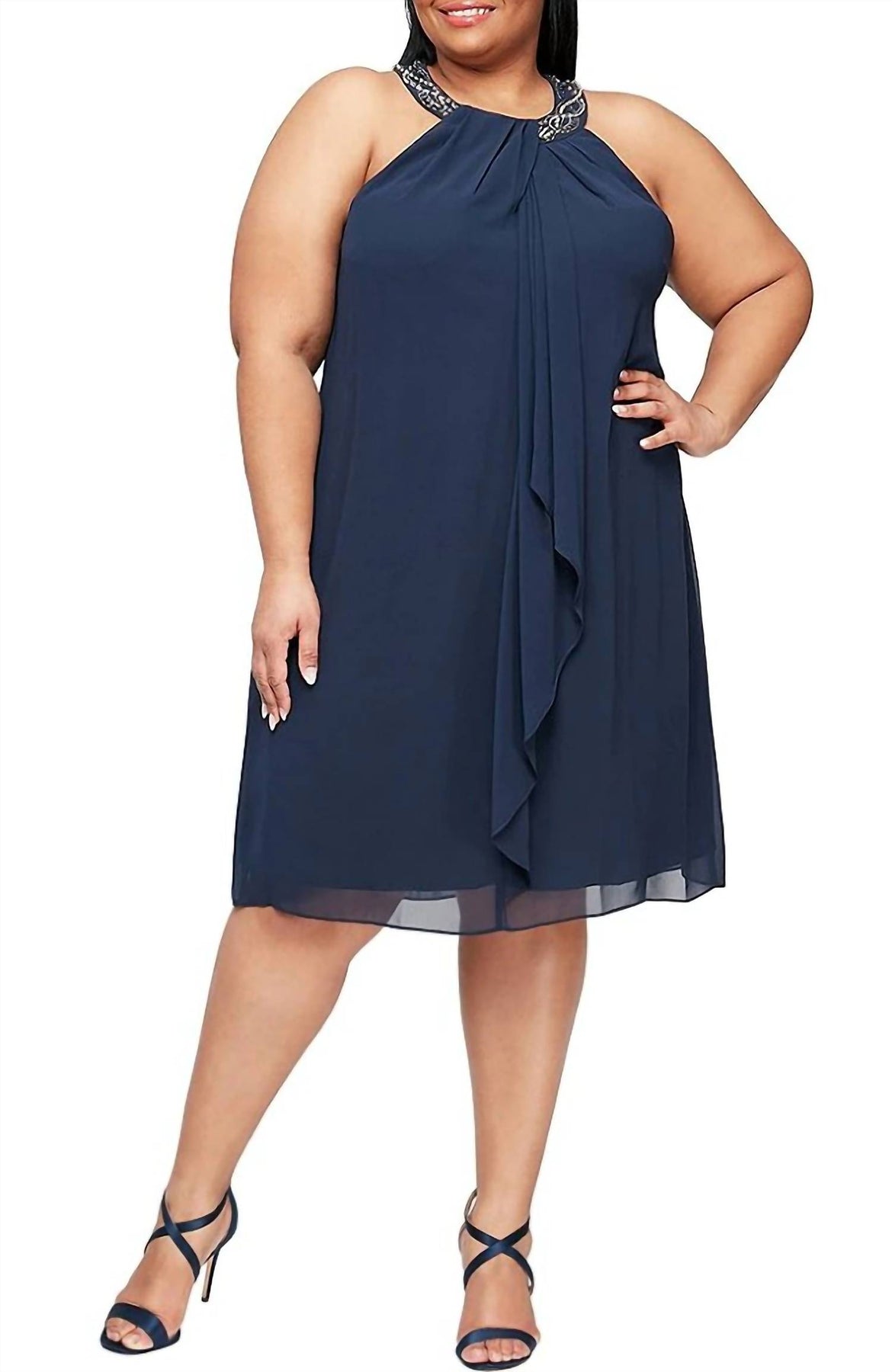 Halfter Braid Bead Neck Chiffon Kleid in schwarz