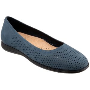 Darcey Leder Slip auf Flats