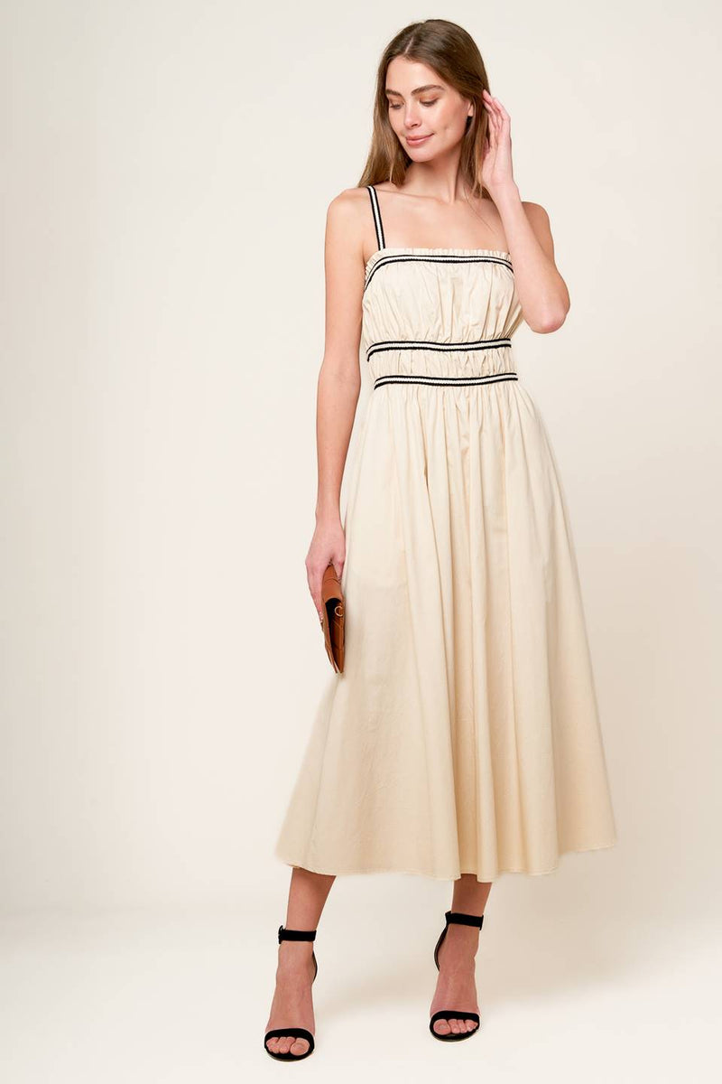 TERRIFIC TIMING Creme gewebt MIDI Kleid