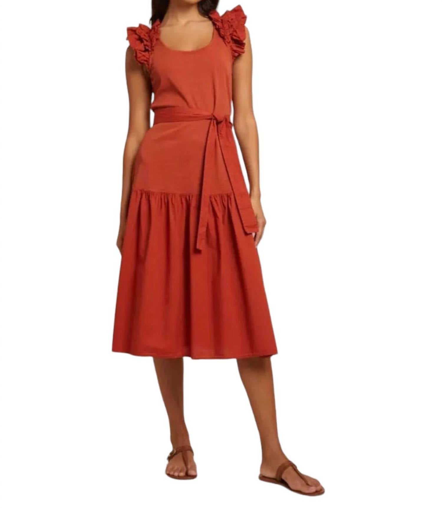 Everleigh Frilly Kleid in Cayenne