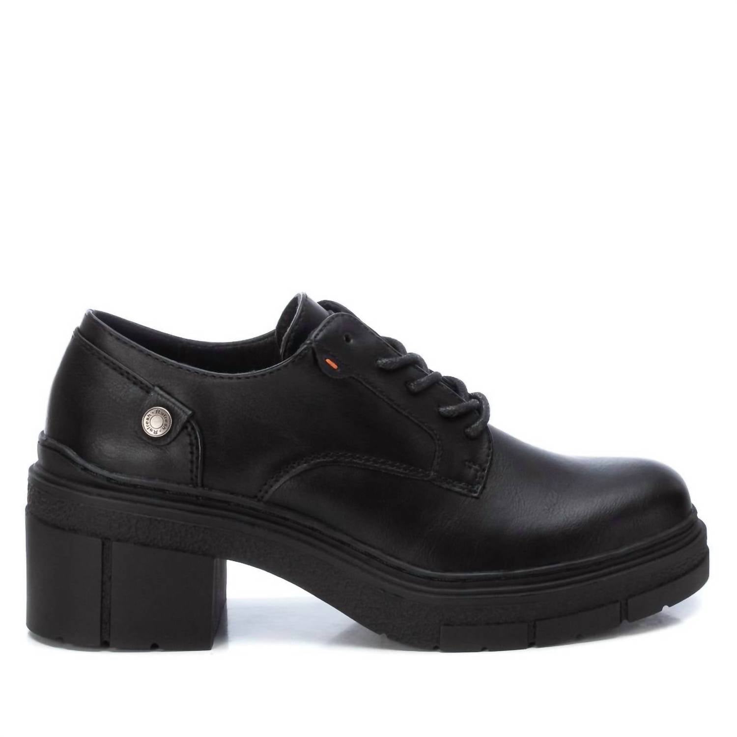 Damen Schnürschuhe in Schwarz