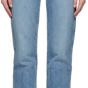 Damen 70er Jahre Zigarette jean im blauen Meer