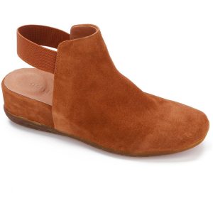 Etsu Wildleder Stiefeletten mit quadratischen Zehen