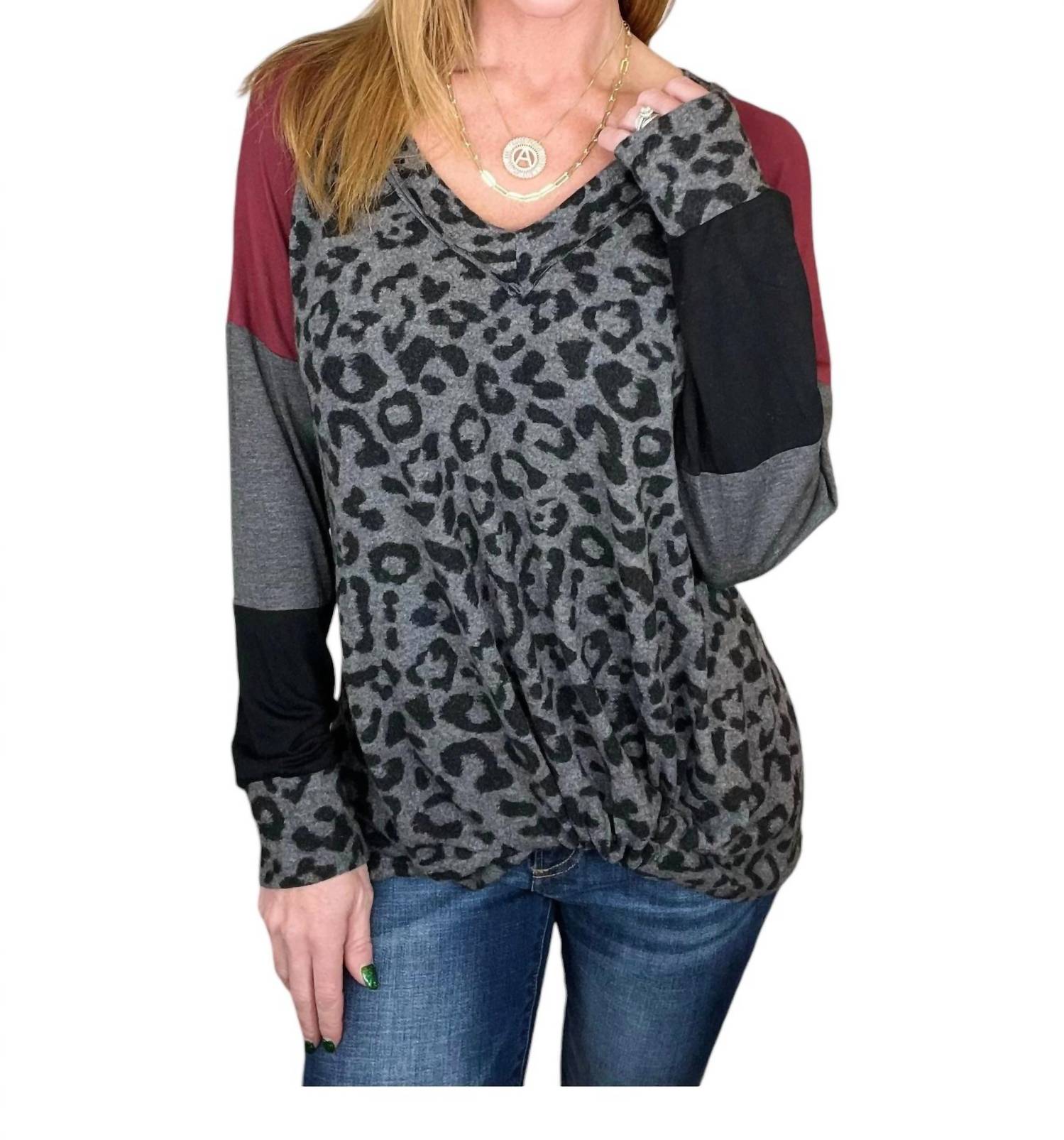 Hacci gebürstet Leopard Top in Anthrazit