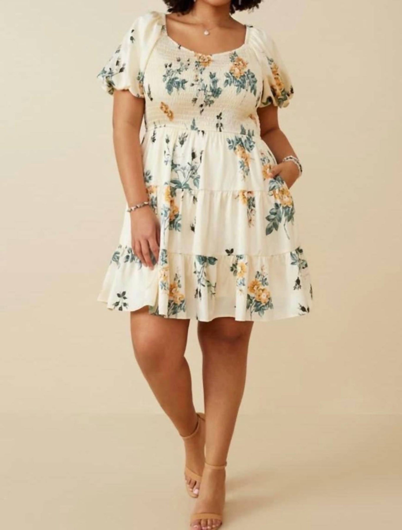 Pocket Full Of Posies Blumenkleid in Creme
