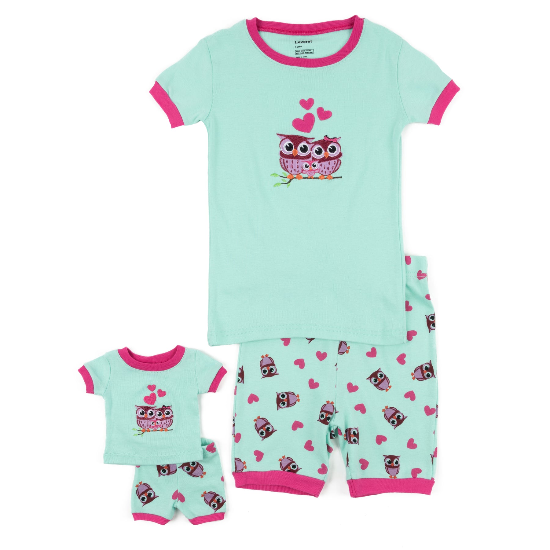 Mädchen und passende Puppe kurze Pyjamas Eule