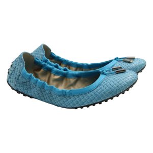 Tod's Ballerina Dee Laccetto aus hellblauem Leder