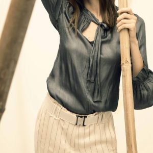 Satin Top in Eukalyptus