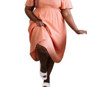 Bezauberndes Days Ahead-Kleid mit rosa Punkten