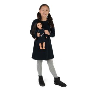 Mädchen und passende Puppe Schleifendetail Krawatte Kleid