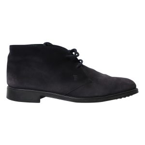 Tod's Chukka Stiefel in Marineblau Wildleder