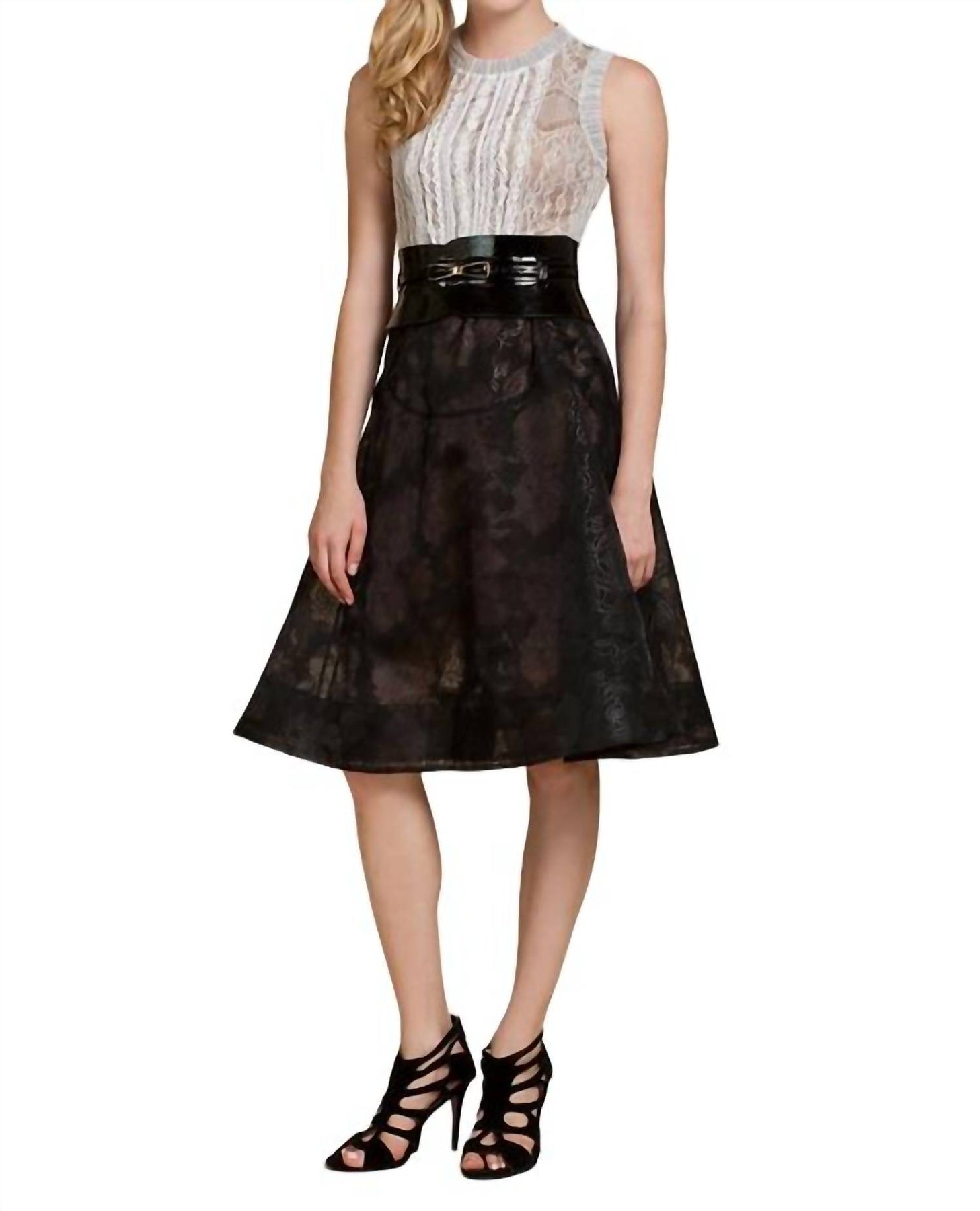 Korsett Kleid mit Gürtel in Mehrfarbig