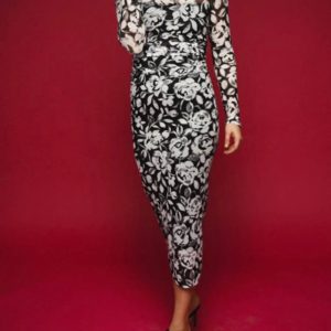 Dominique langärmelig bedrucktes Netzkleid in Mitternacht Rose
