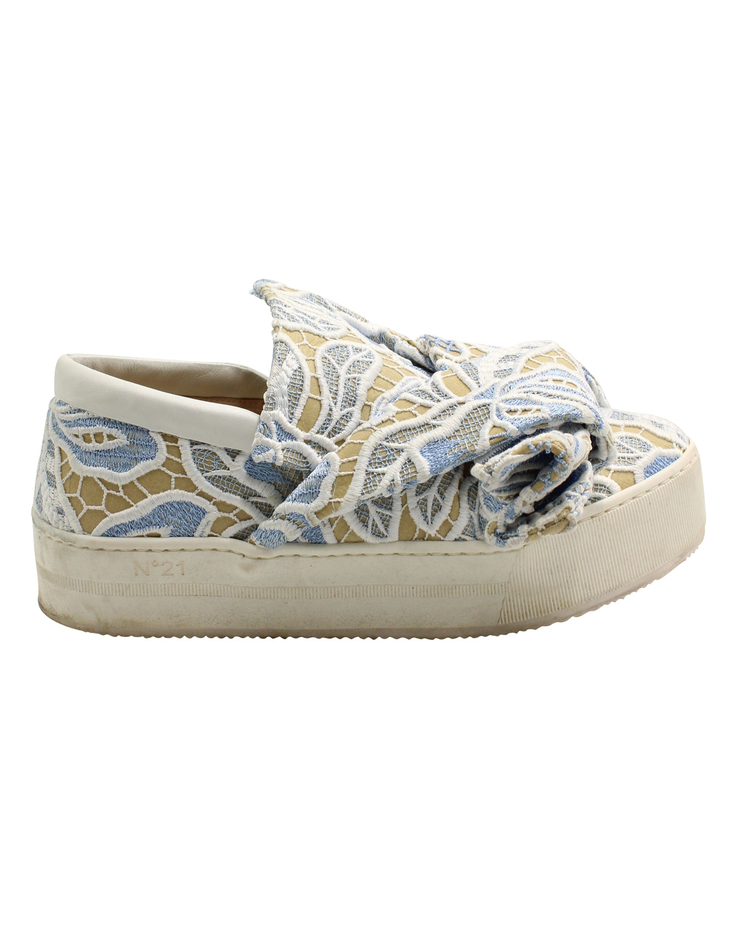 N.21 Schnürsenkel-Knoten-Slip-Ons aus braunem Leder