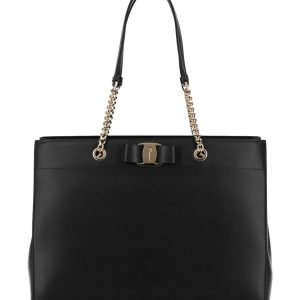 Vara Bow Schultertasche aus Glattleder