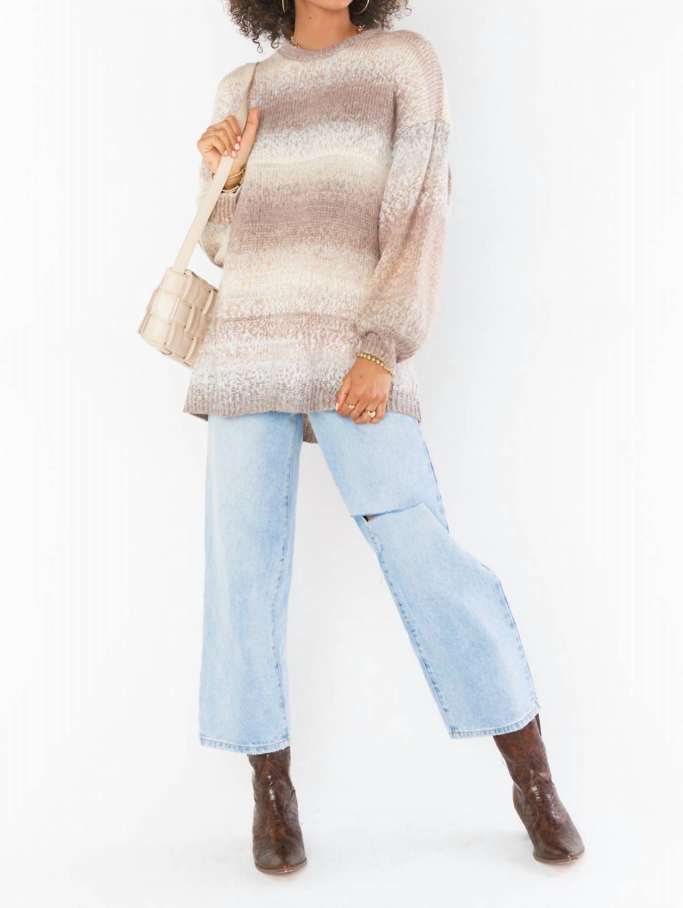 Timothy Tunika Pullover in neutralen Raum färben stricken